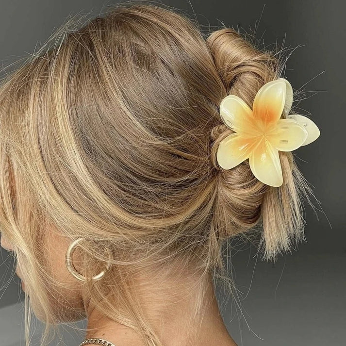 Pintresty flower hawaii claw clip