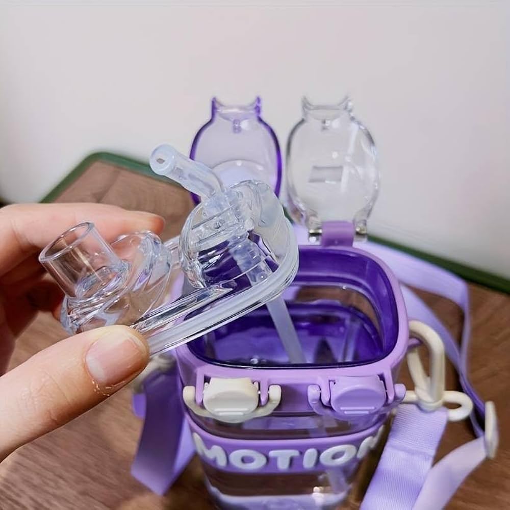 Motion dual mouth sipper bottle