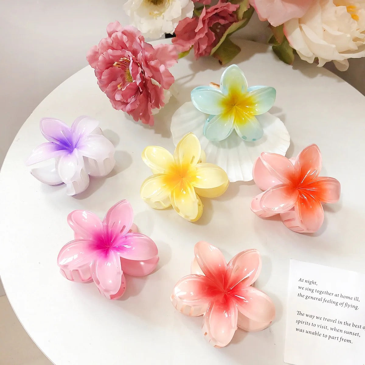 Pintresty flower hawaii claw clip