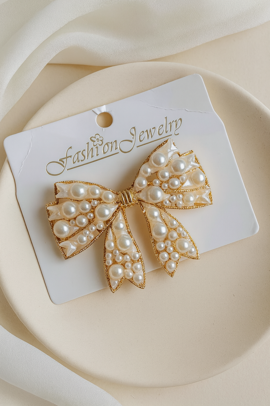 Pearl bow metal hair pin