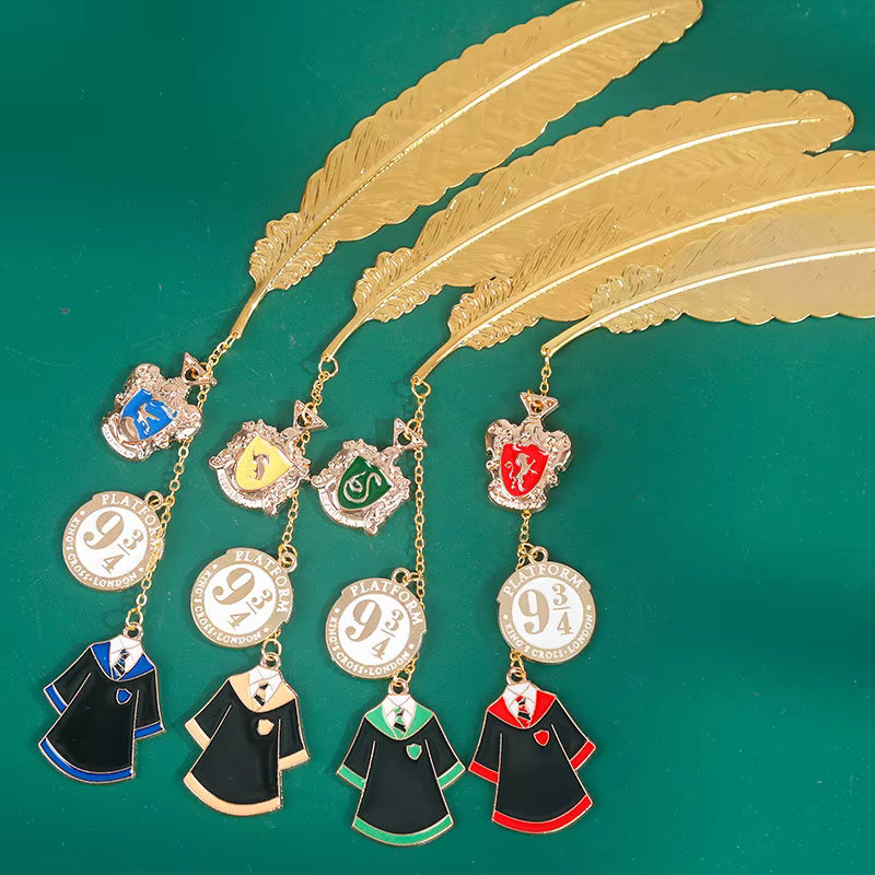 Harry Potter metal Charm and bookmark