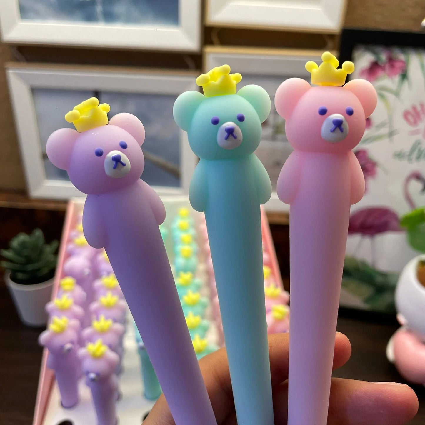 Fancy Bear Crown Silicon Black Gel Pen