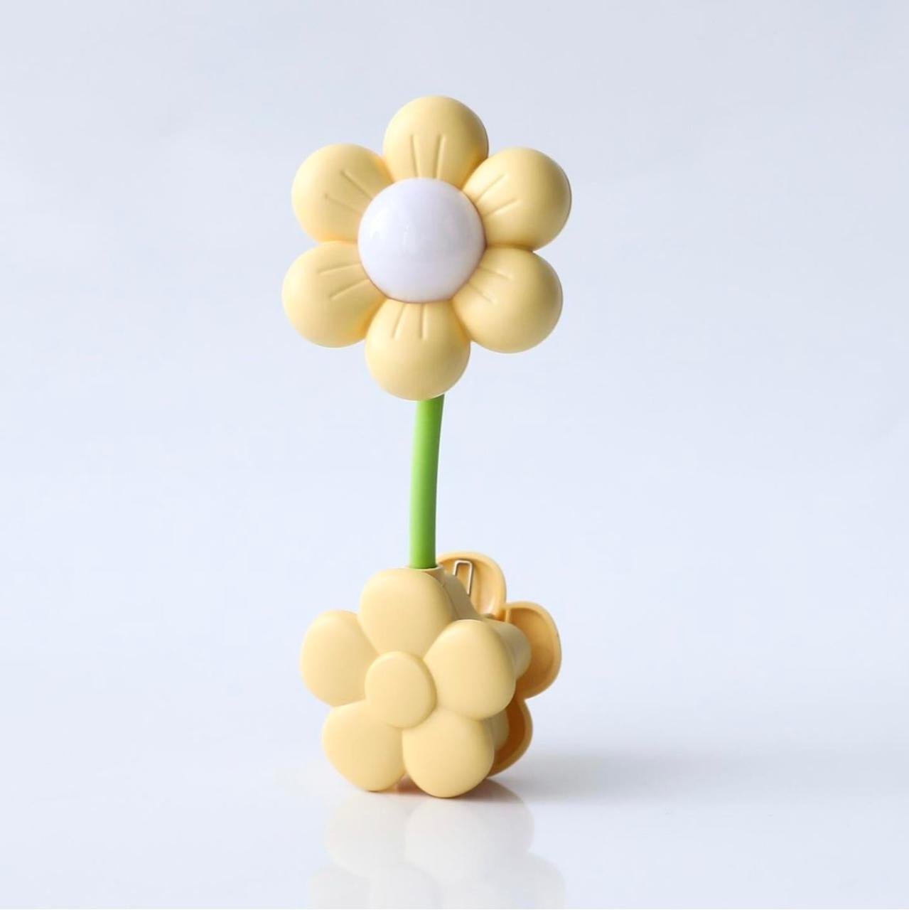 Mini Sunflower Lamp With Clipper