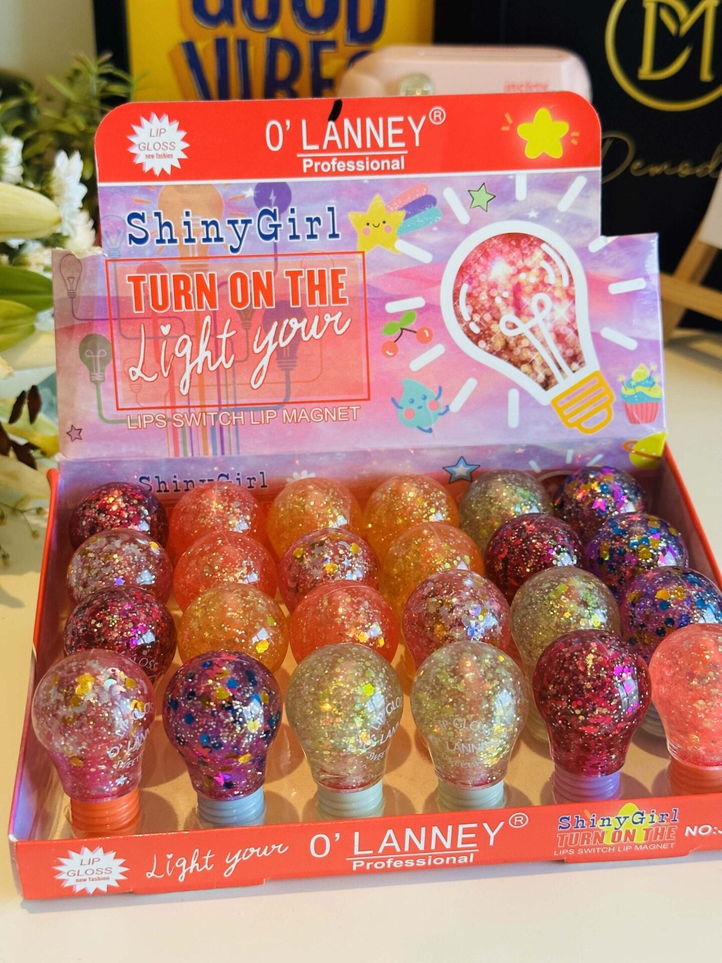 Shinny Light Bulb Lip Balm And Gloss