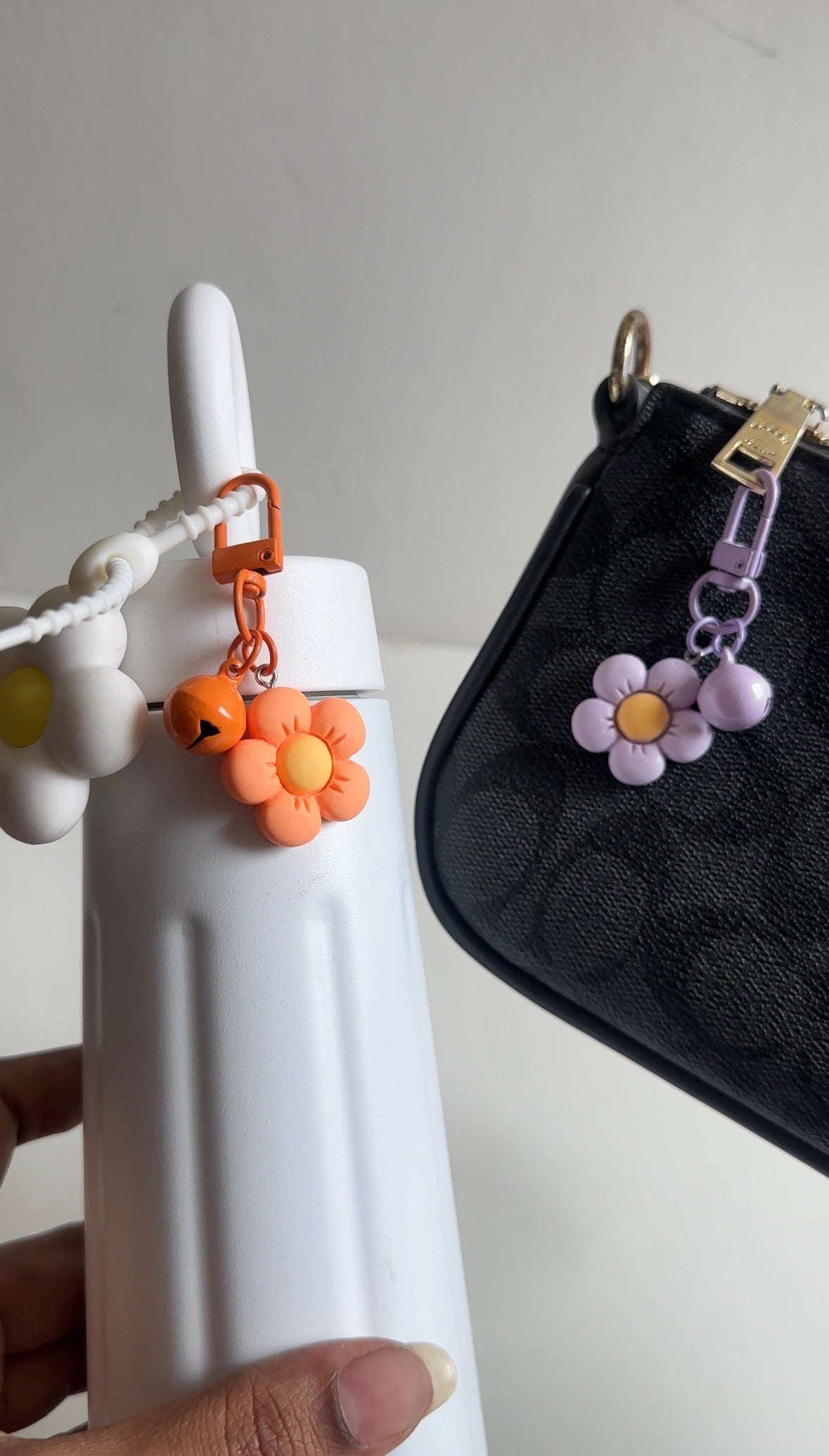 Pintresty flower bag /mobile charm