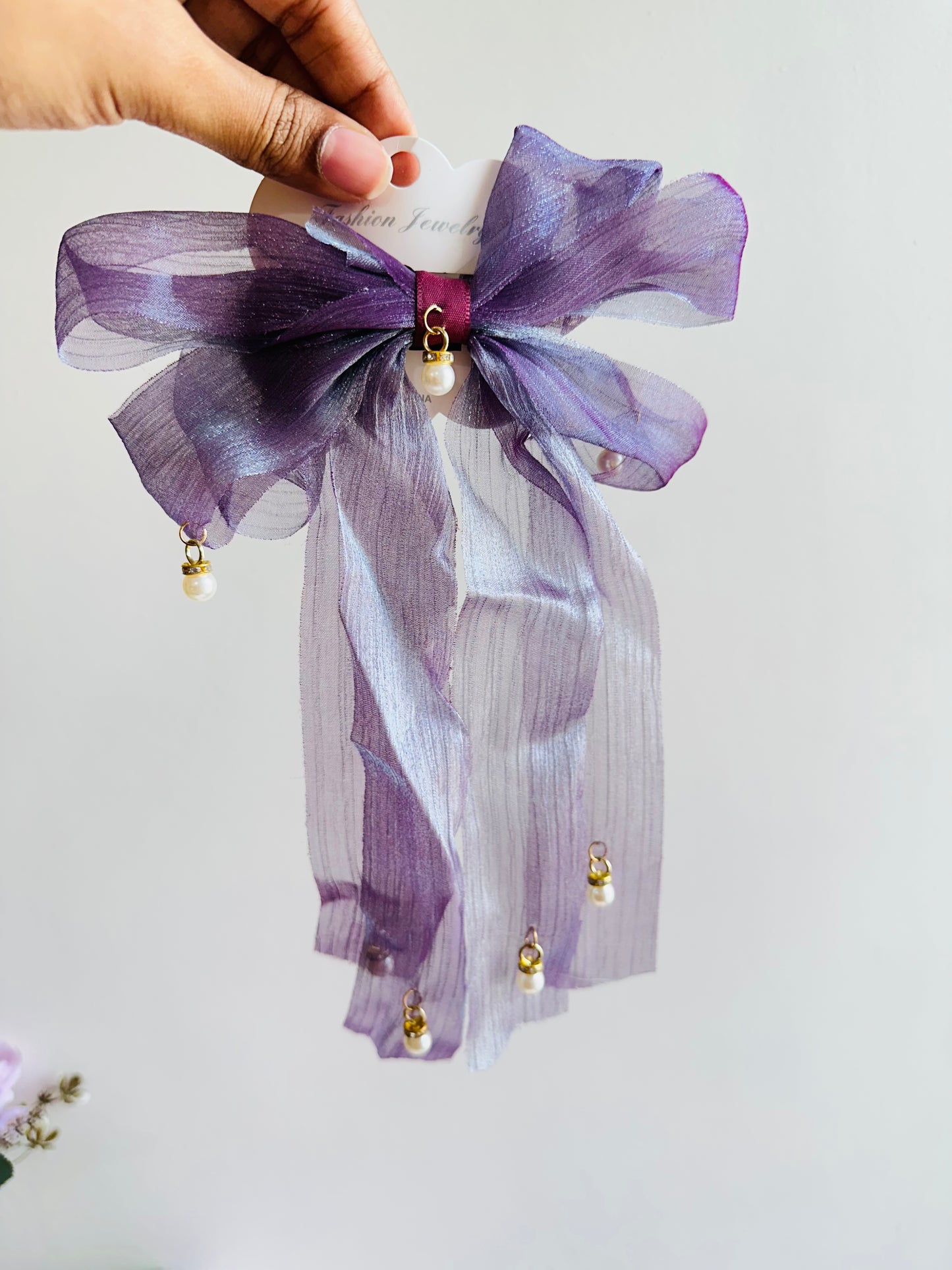 Pearl big bow shimmer buckle hair clip