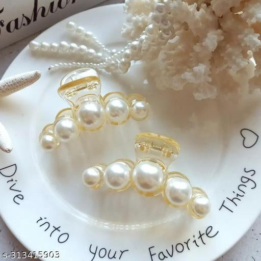 Pearl hair claw clip