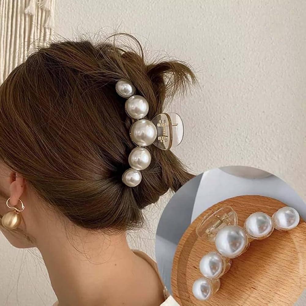 Pearl hair claw clip