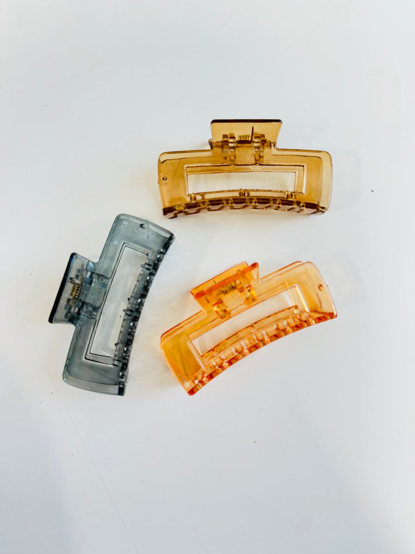 Transparent rectangle hair clutch
