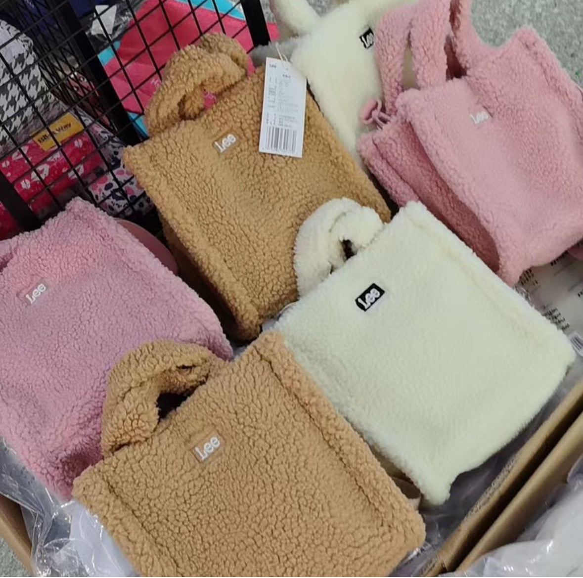 Korean fur shoulder sling bag