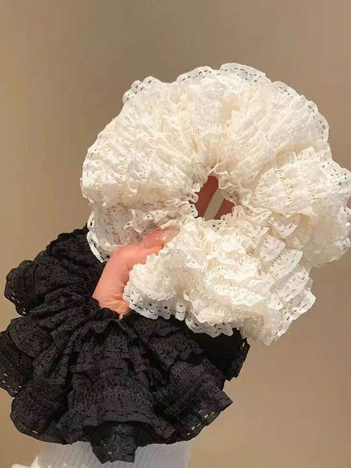 Pintresty lace scruchie
