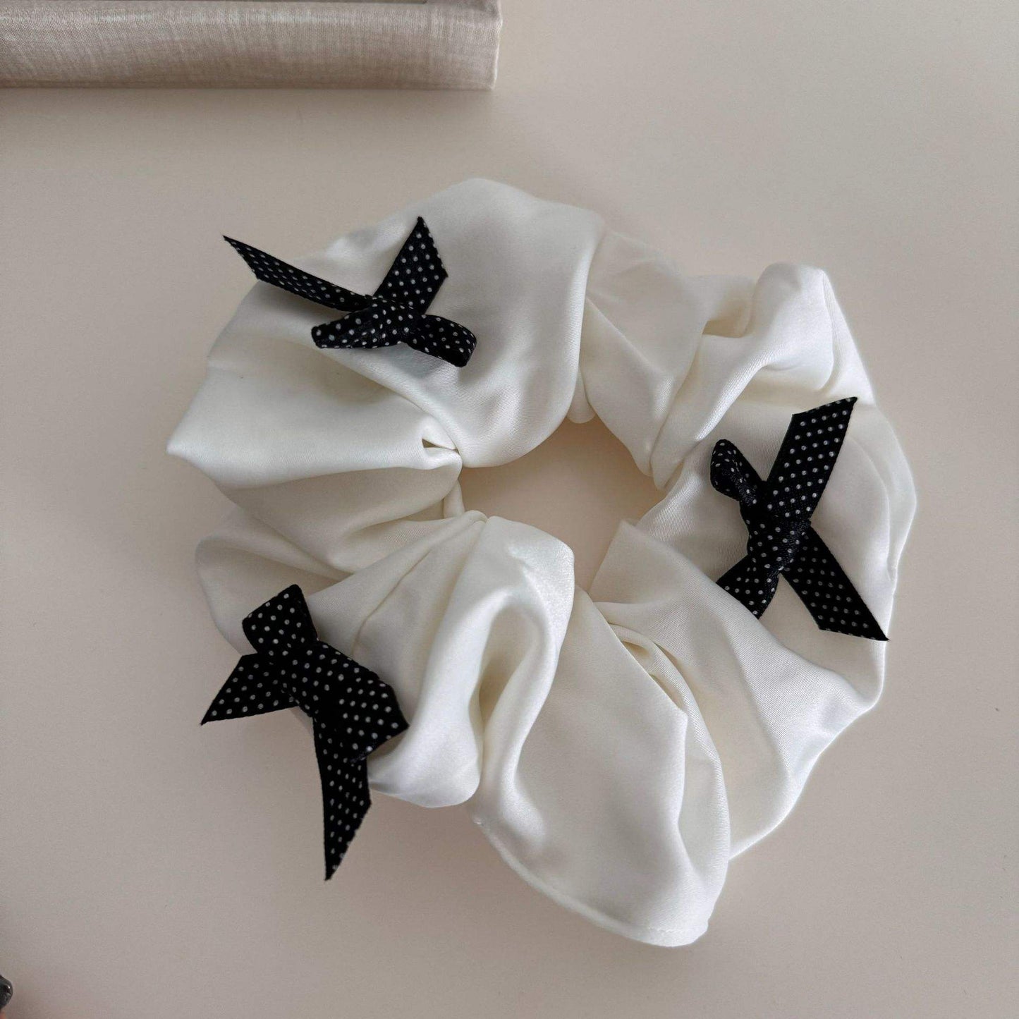 Pintresty Bow Scrunchie