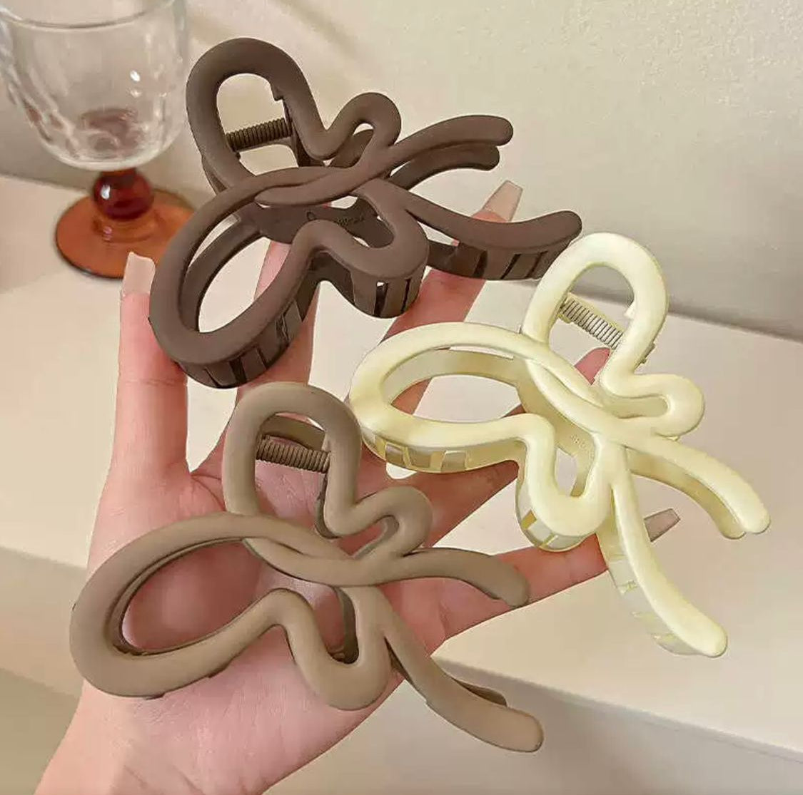 Butterfly Pintresty Hair Claw Clip