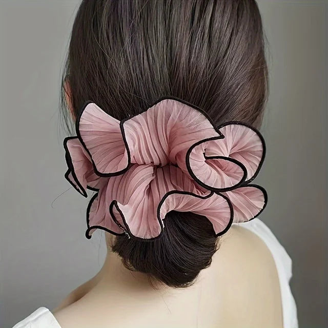Korean wavy pastel scrunchie