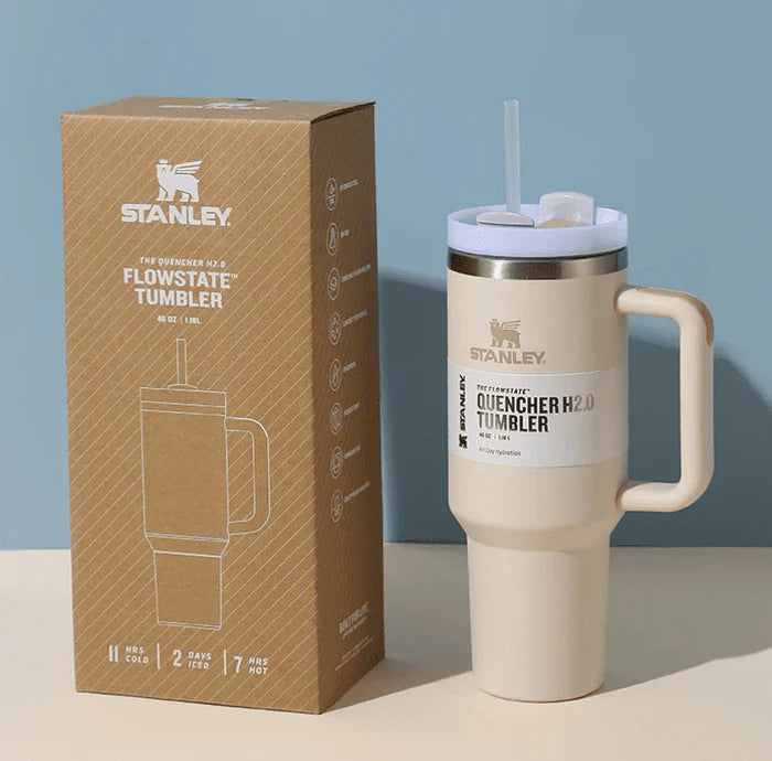 Plain Stanley quencher sipper 2.0