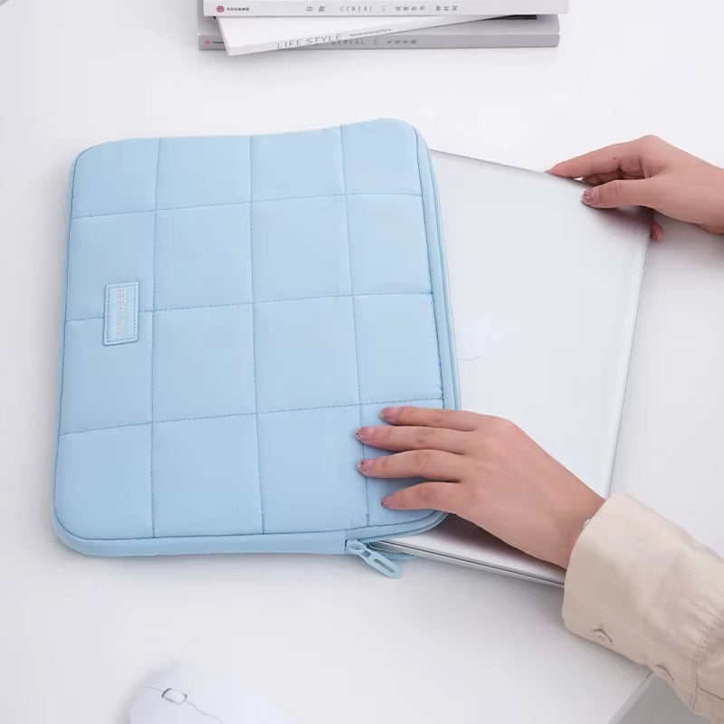 Multipurpose laptop puffer sleeves cover