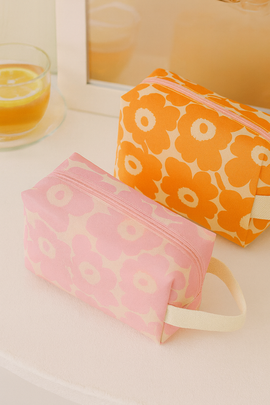 Flower organiser pouch