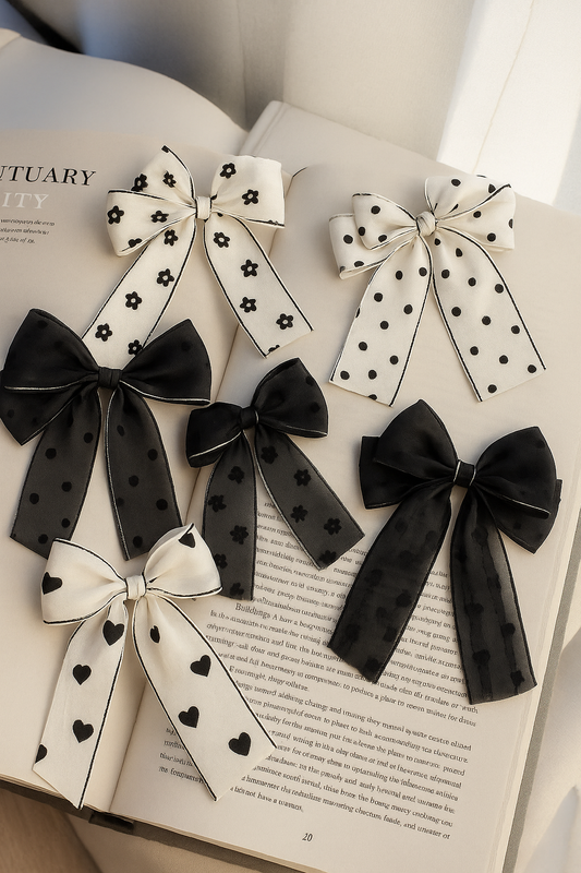 Kawaii Korean Hearts and Dots BowHair Pin