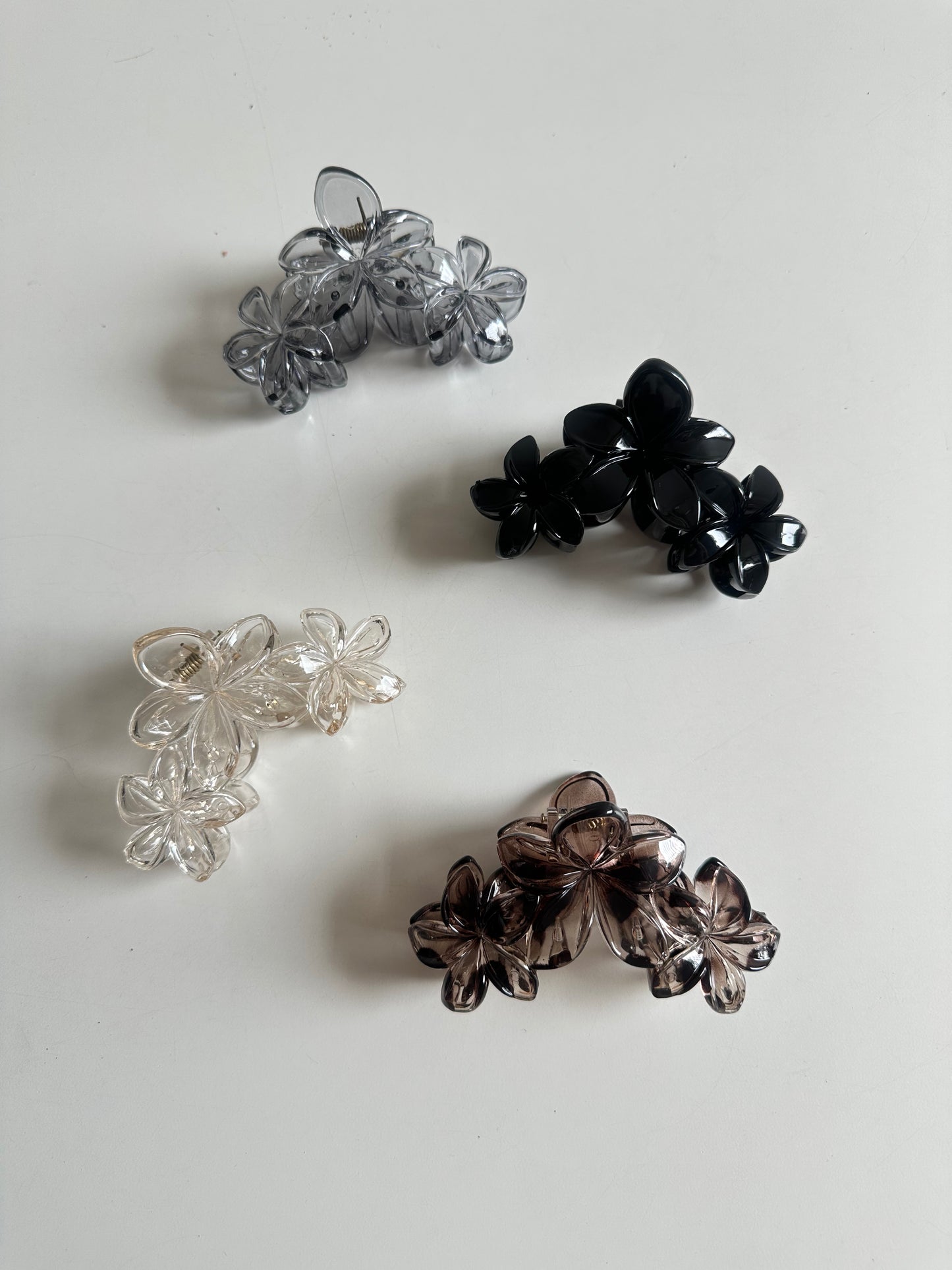 Transparent Korean 3 Flower Hair Claw Clip