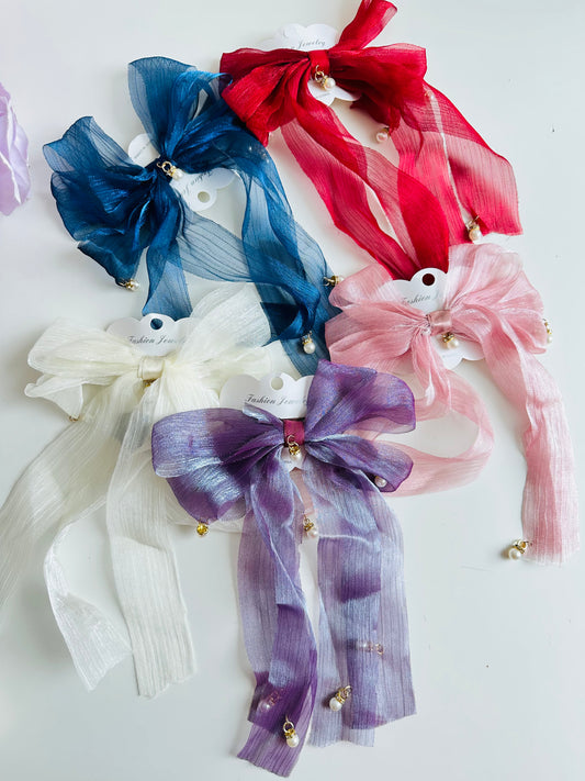Pearl big bow shimmer buckle hair clip