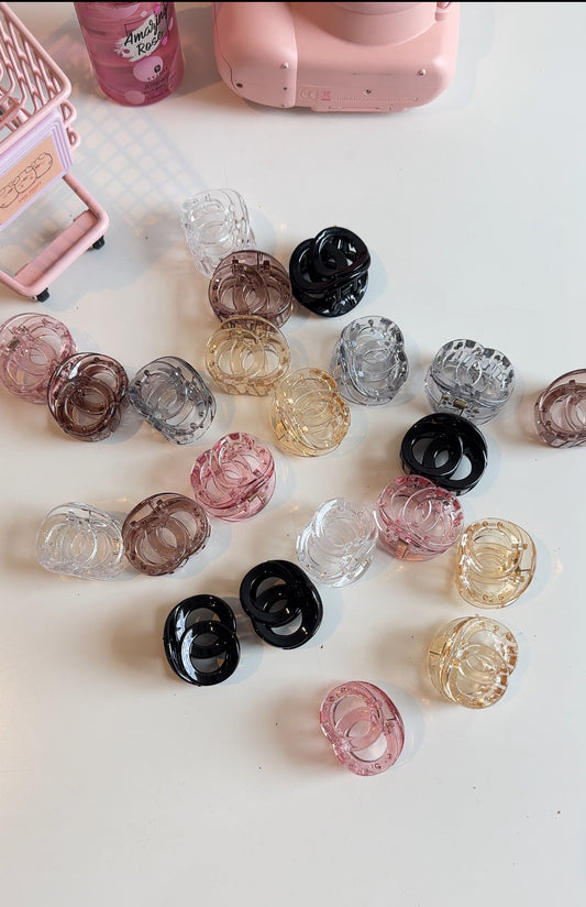 Mini transparent korean hair claw clips