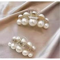 Pearl hair claw clip
