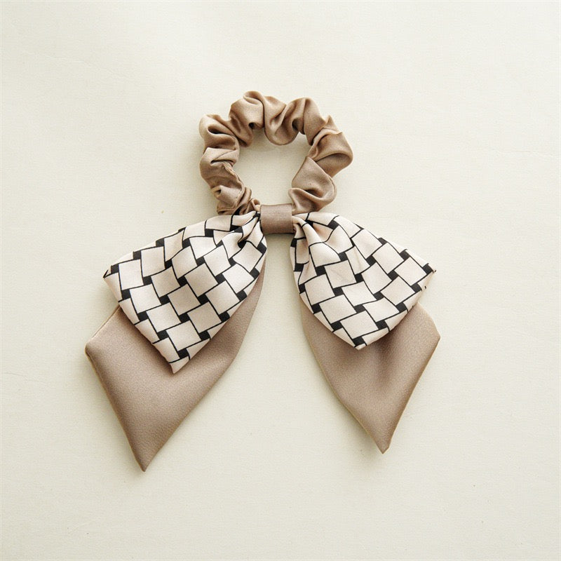 Premium korean satin scrunchie