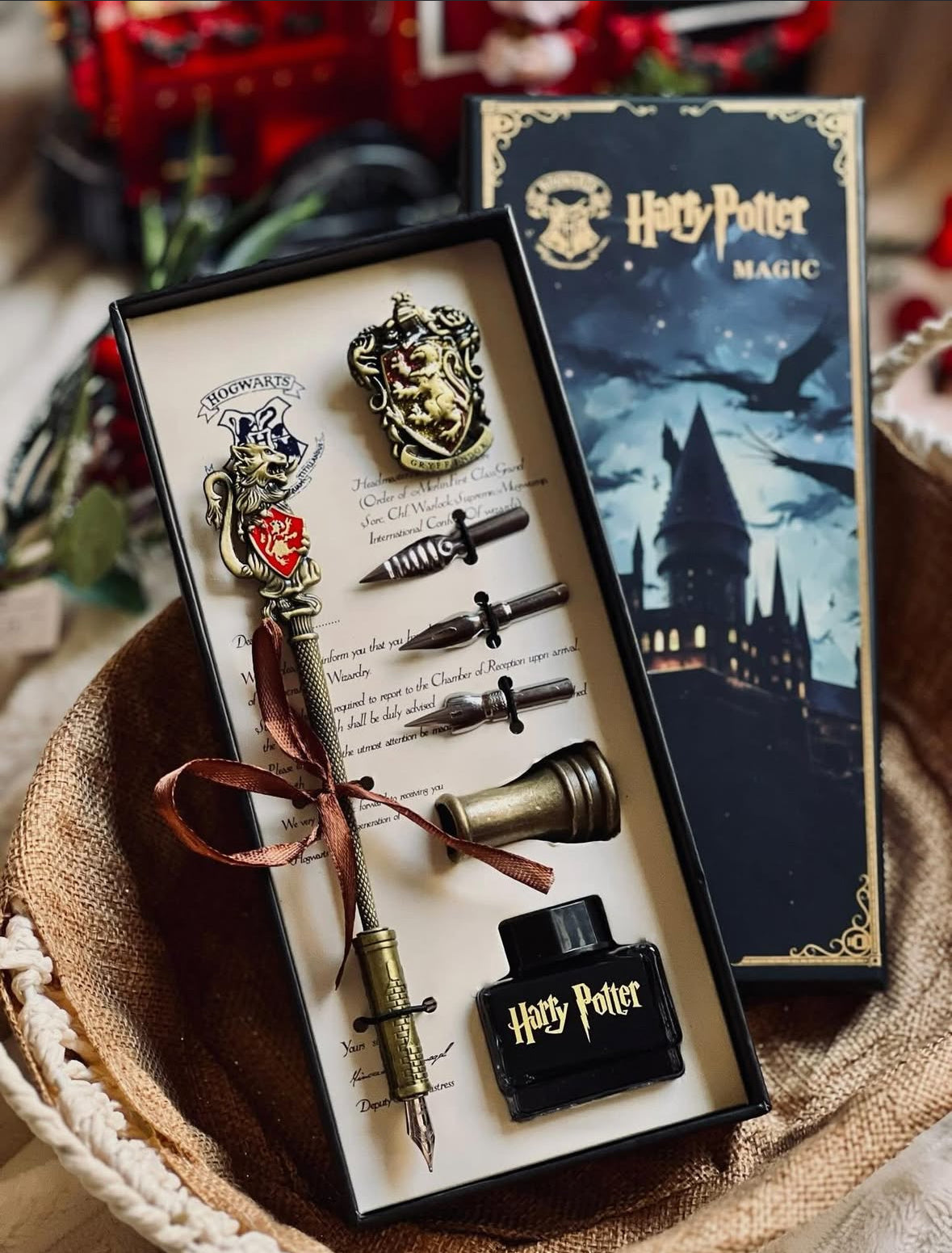 Harry Potter Metal wand ink pen with badge  gift set