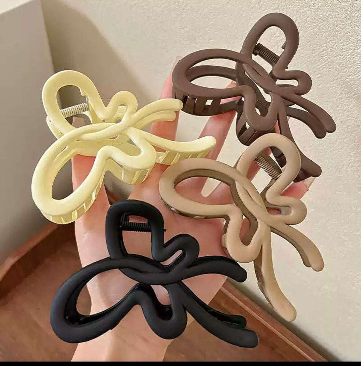 Butterfly Pintresty Hair Claw Clip