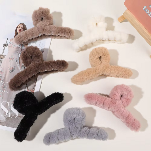 Viral Fur hair claw clutch T shape