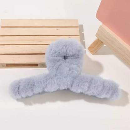 Viral Fur hair claw clutch T shape