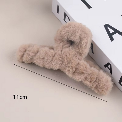 Viral Fur hair claw clutch T shape