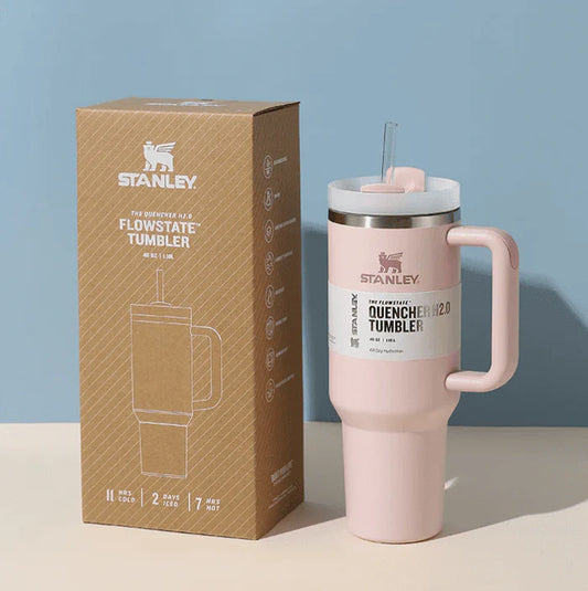 Plain Stanley quencher sipper 2.0
