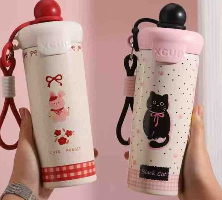 Cute Kawaii Sipper Bottle