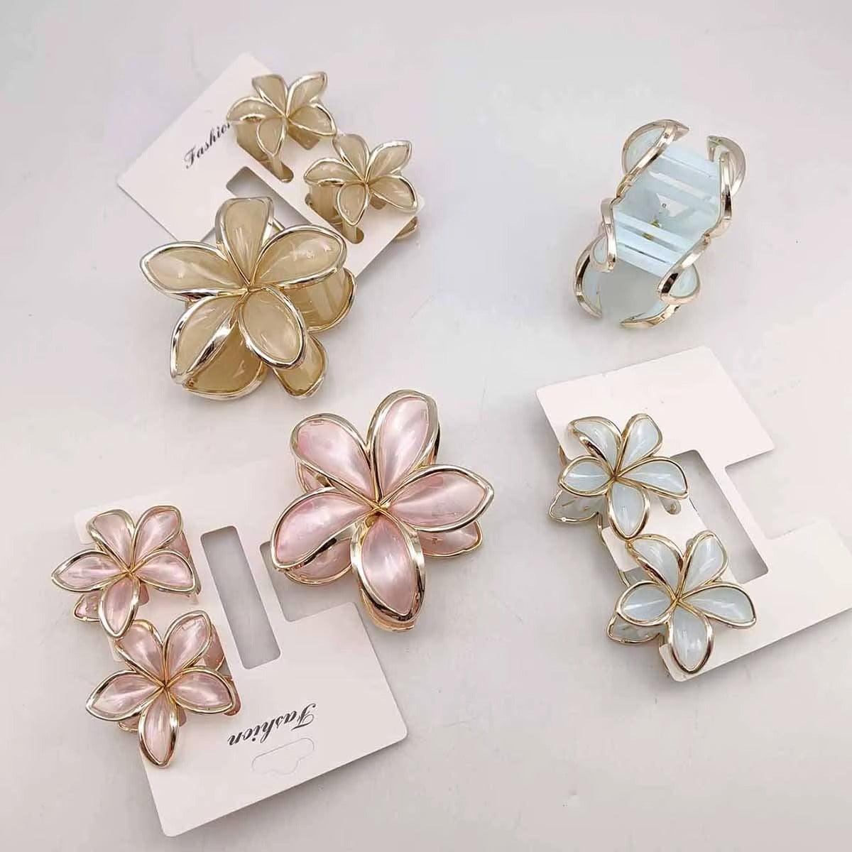 Pintresty Enamel flower Hair Claw Clip - Set