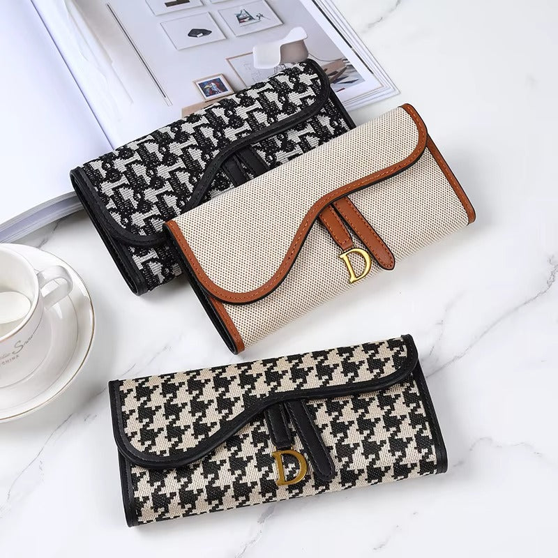 Korean sleek D long wallets